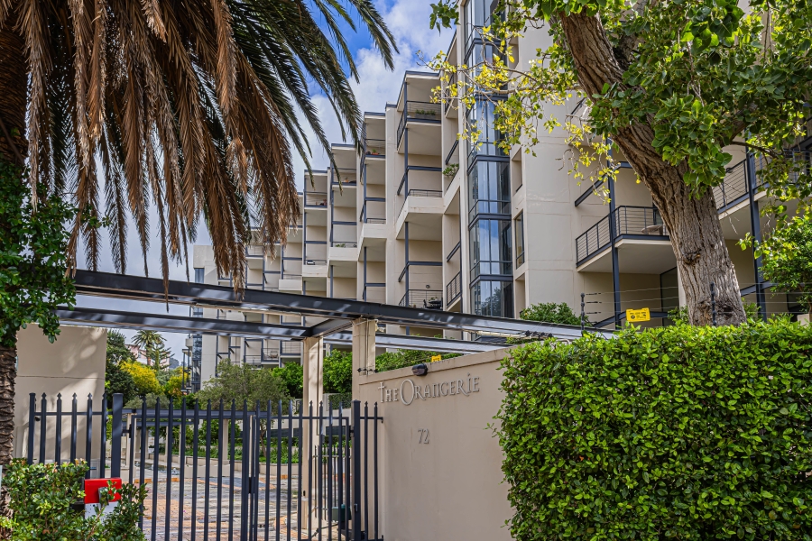 To Let 2 Bedroom Property for Rent in Gardens Western Cape